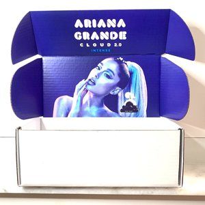Ariana Grande Box